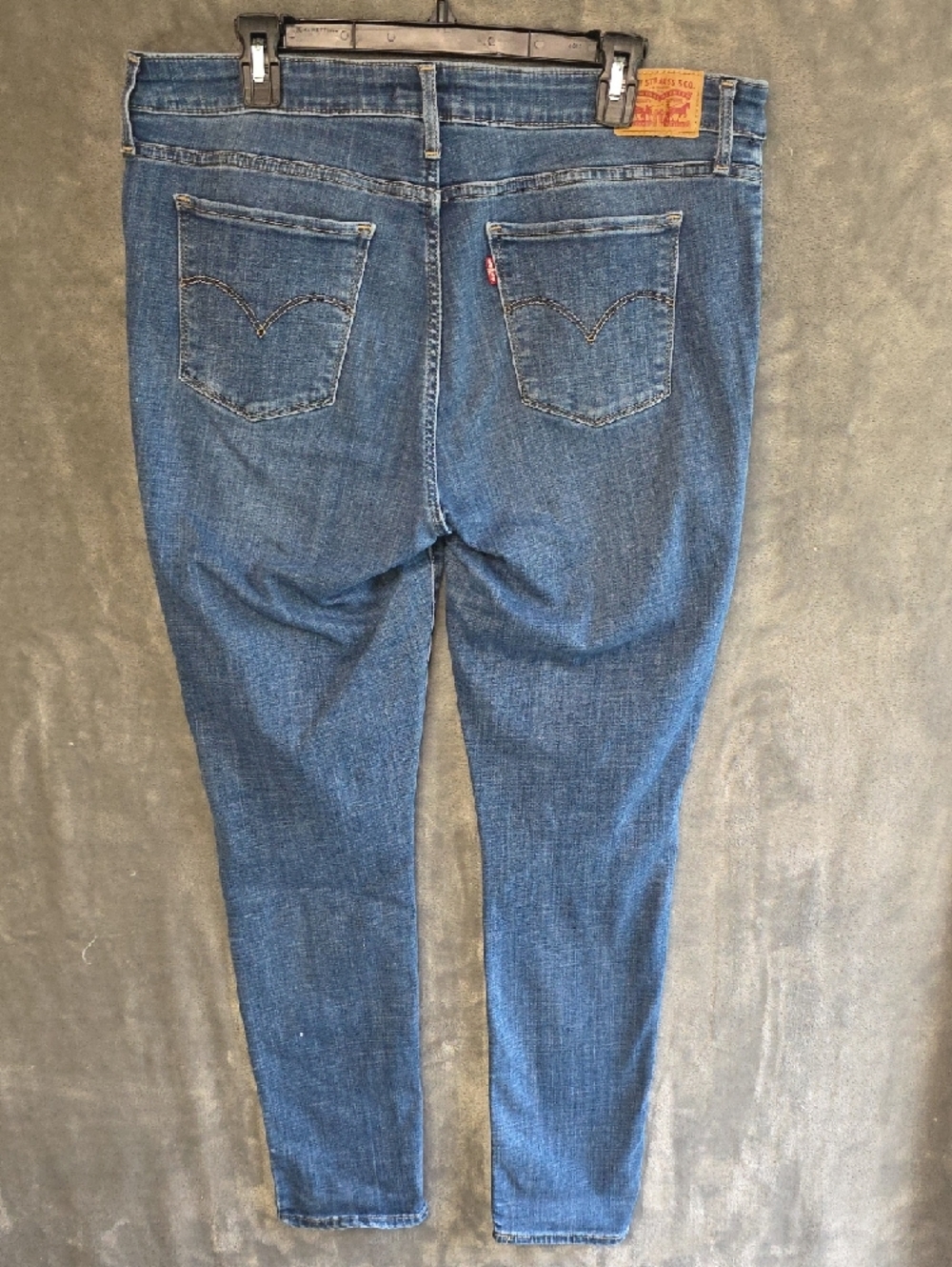 Levi's 711 Skinny Jeans - Picture 5 of 11